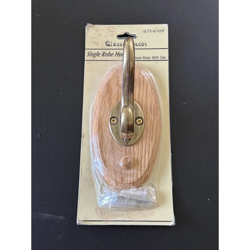 Vintage Classic Decor Single Robe Hook Brass Oak Screw On NEW